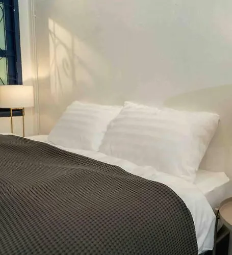 Townhome W/ Workstation-2mins To Food-fun-metro 別荘 *